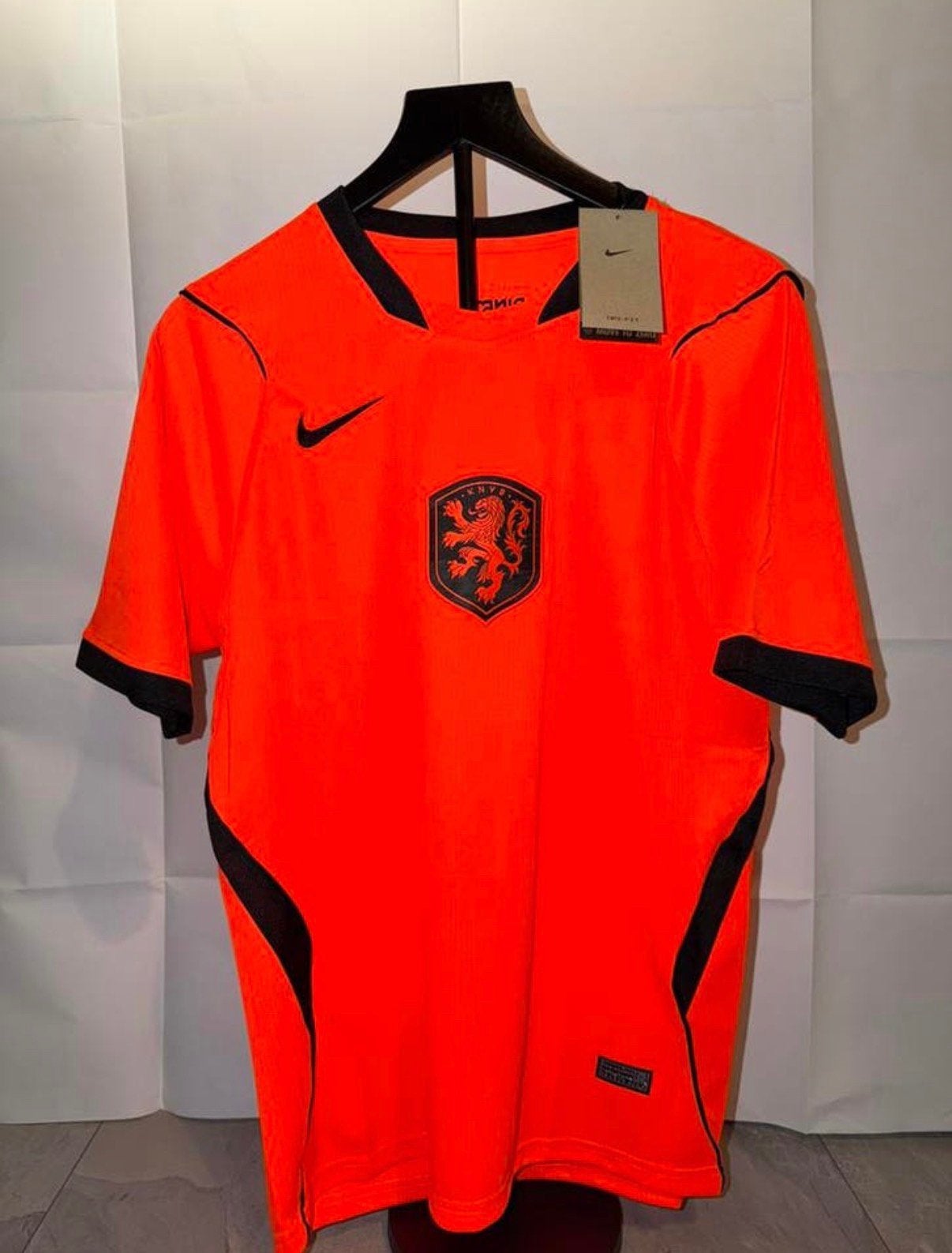 Nederlands Elftal Shirt 2026/2027 Thuis/Uit, Maat M, Ophalen of Verzenden, Nieuw, Shirt
