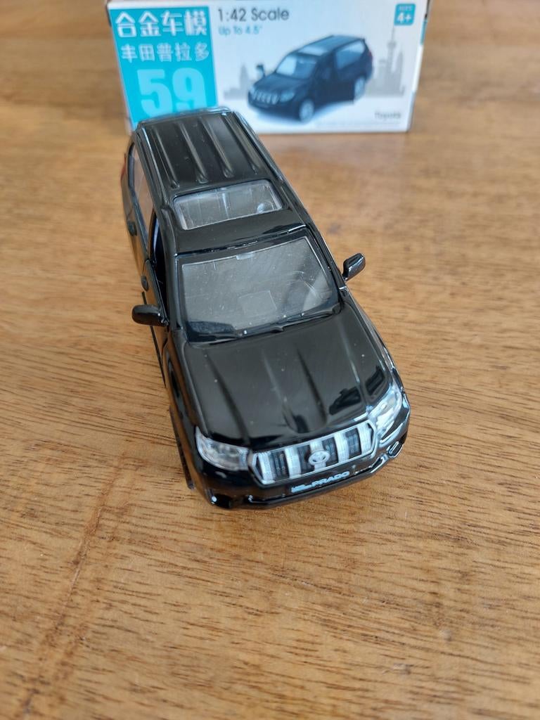 MODELAUTO TOYOTA LANDCRUISER PRADO ZWART, Hobby en Vrije tijd, Modelauto's | Overige schalen, Ophalen of Verzenden, Auto