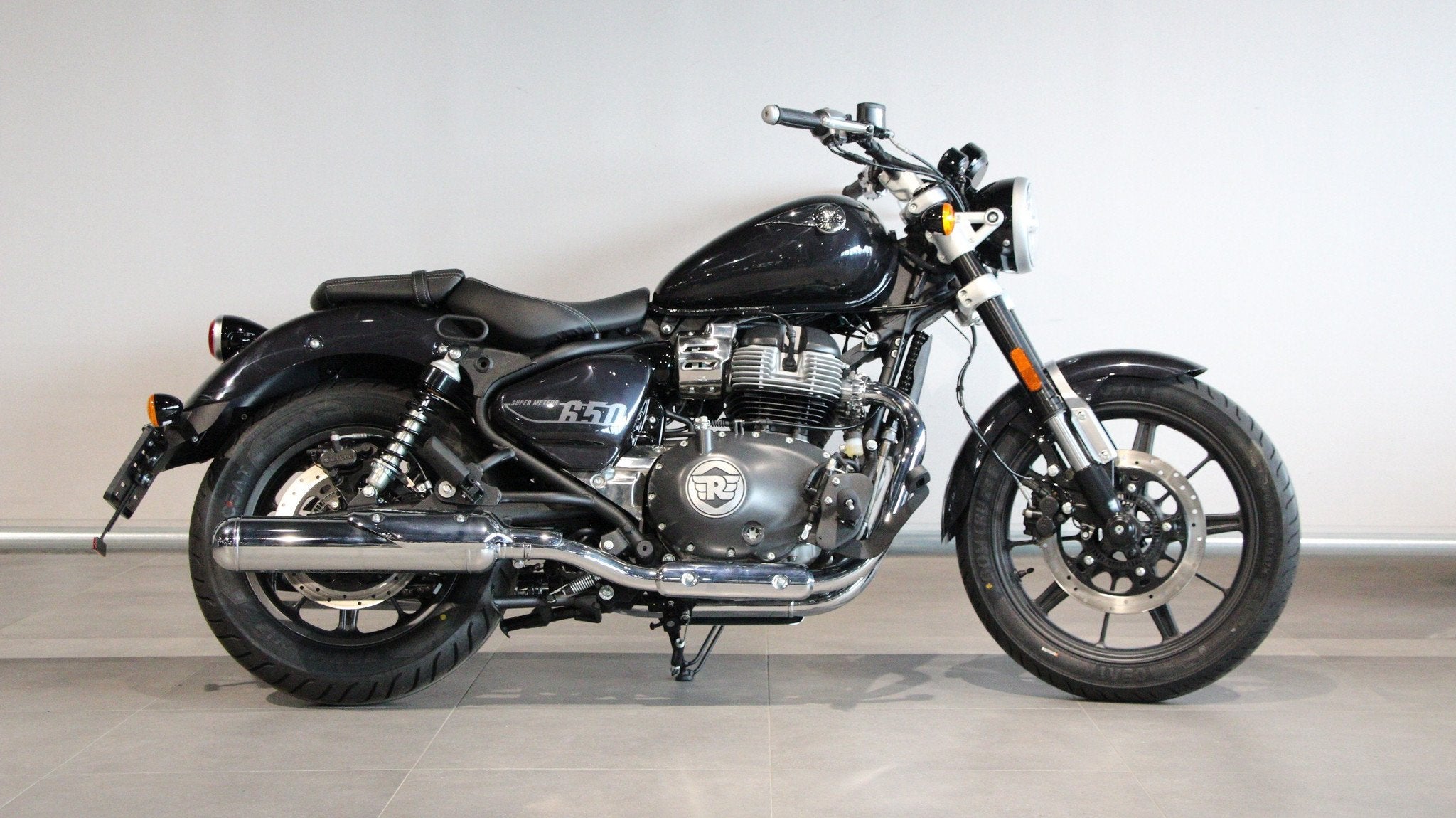 Royal-Enfield SUPER METEOR 650 (bj 2026), Motoren, Motoren | Royal Enfield, Lorentzlaan 14
3401 MX  IJSSELSTEIN UT, Chopper, Bedrijf