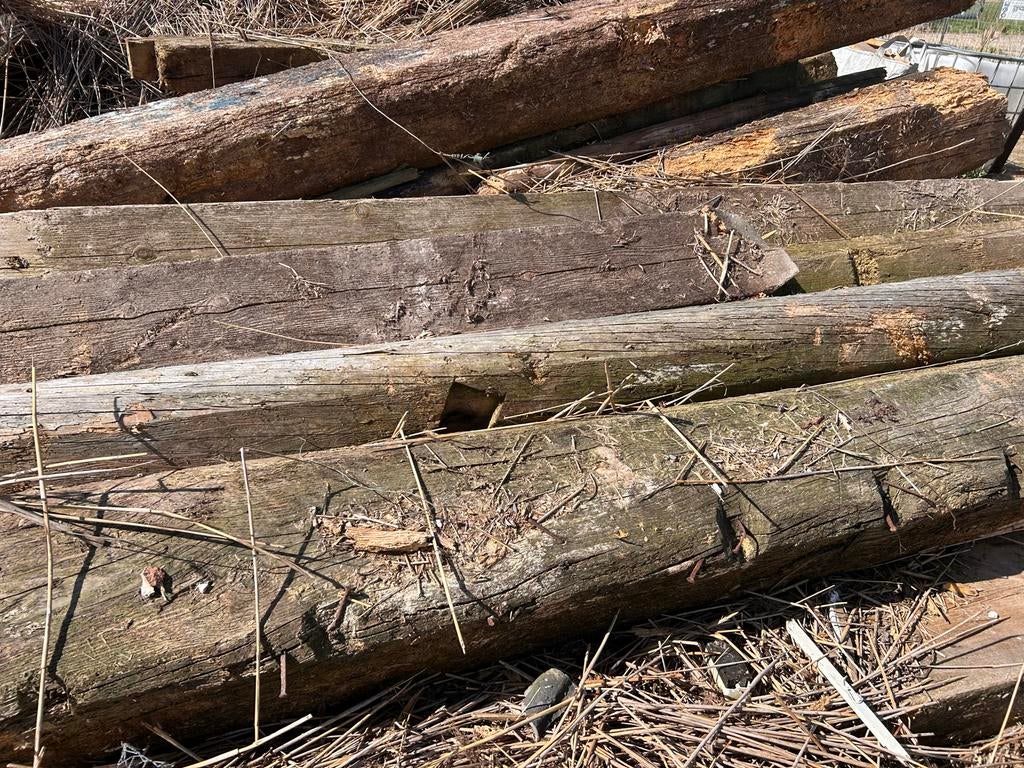 Oude bouwmaterialen: Gebinten, binten houten balken, Doe-het-zelf en Verbouw, Hout en Planken, Ophalen, Gebruikt, Balk, Overige houtsoorten