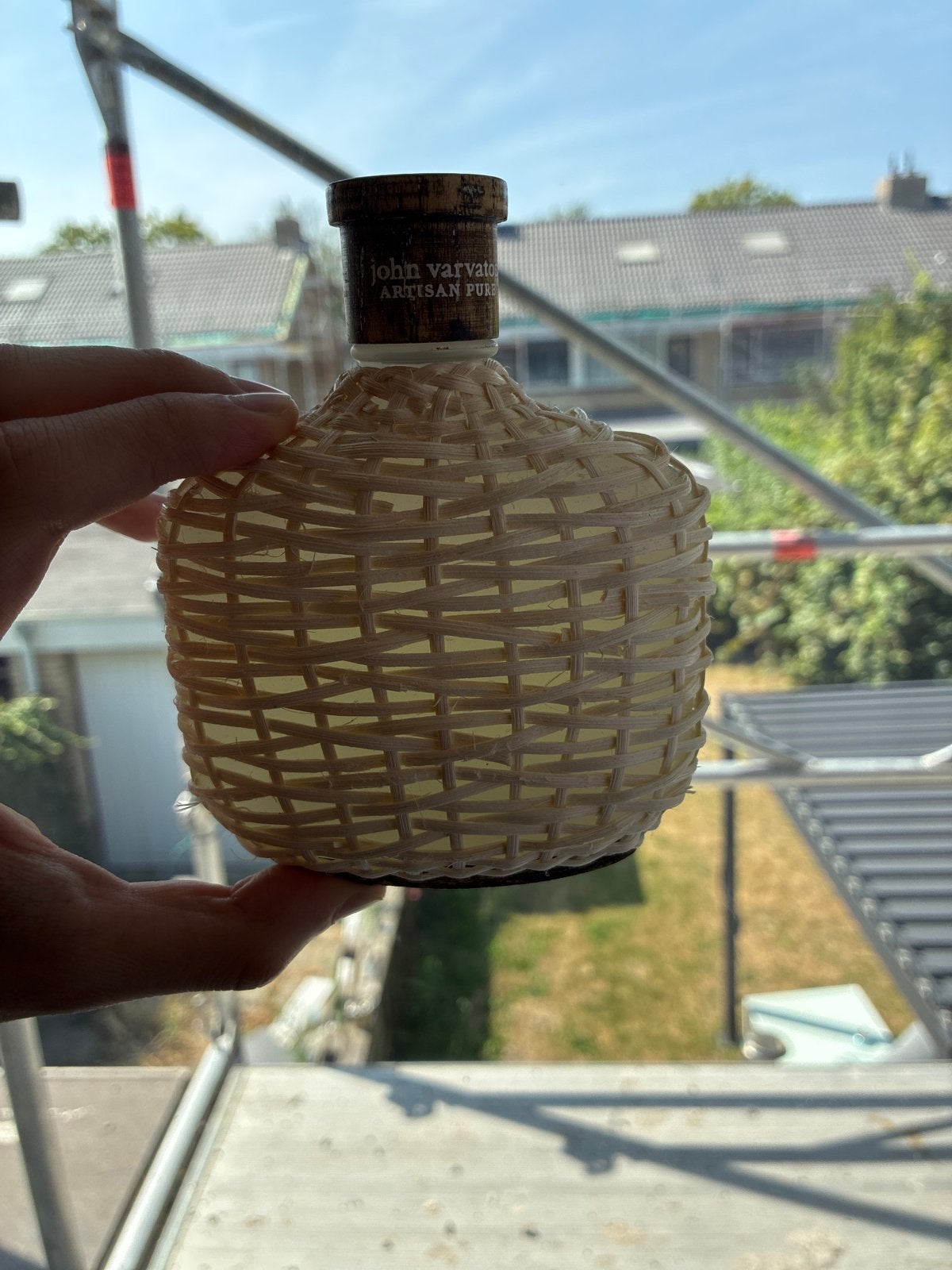 John Varvatos Artisan Pure EDT 90ml over, Ophalen of Verzenden, Zo goed als nieuw