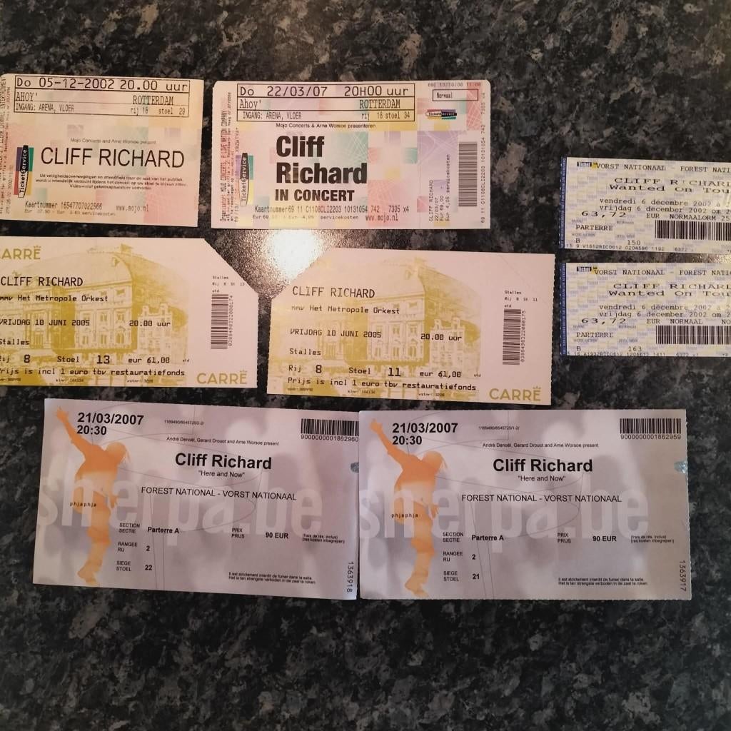 Diverse Collectabillties Cliff Richard, Ophalen of Verzenden, Foto of Kaart