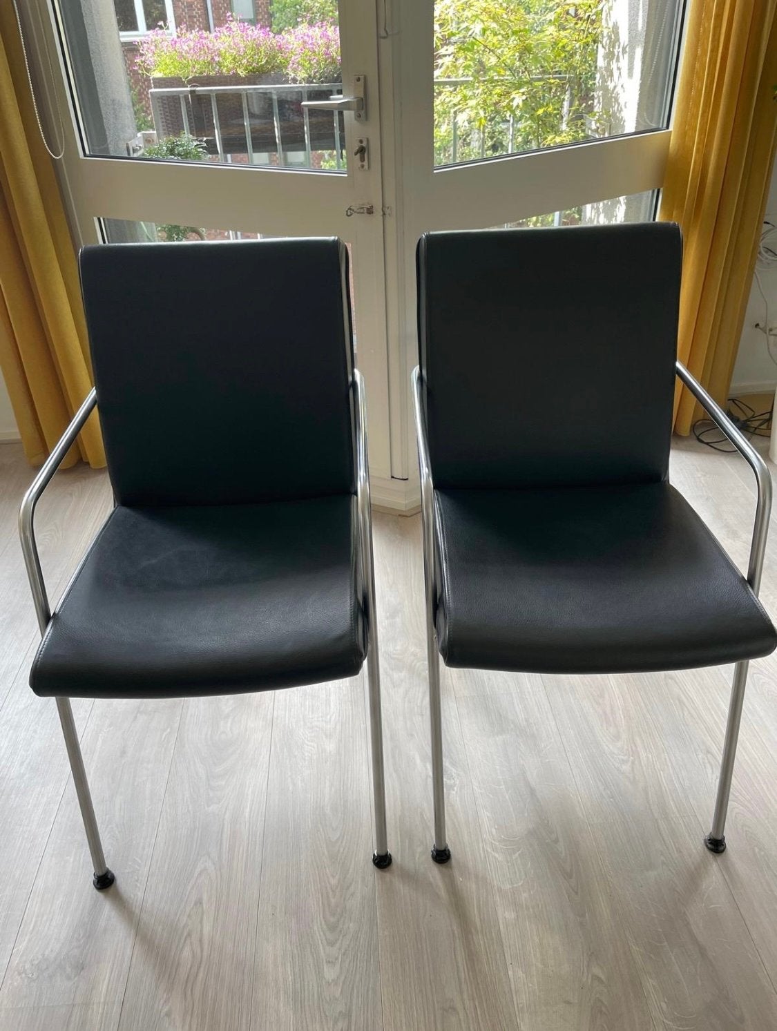 Twee Gelderland Young Zoom Eetkamerstoelen Leer Zwart, Twee, Zwart, Leer, Ophalen of Verzenden