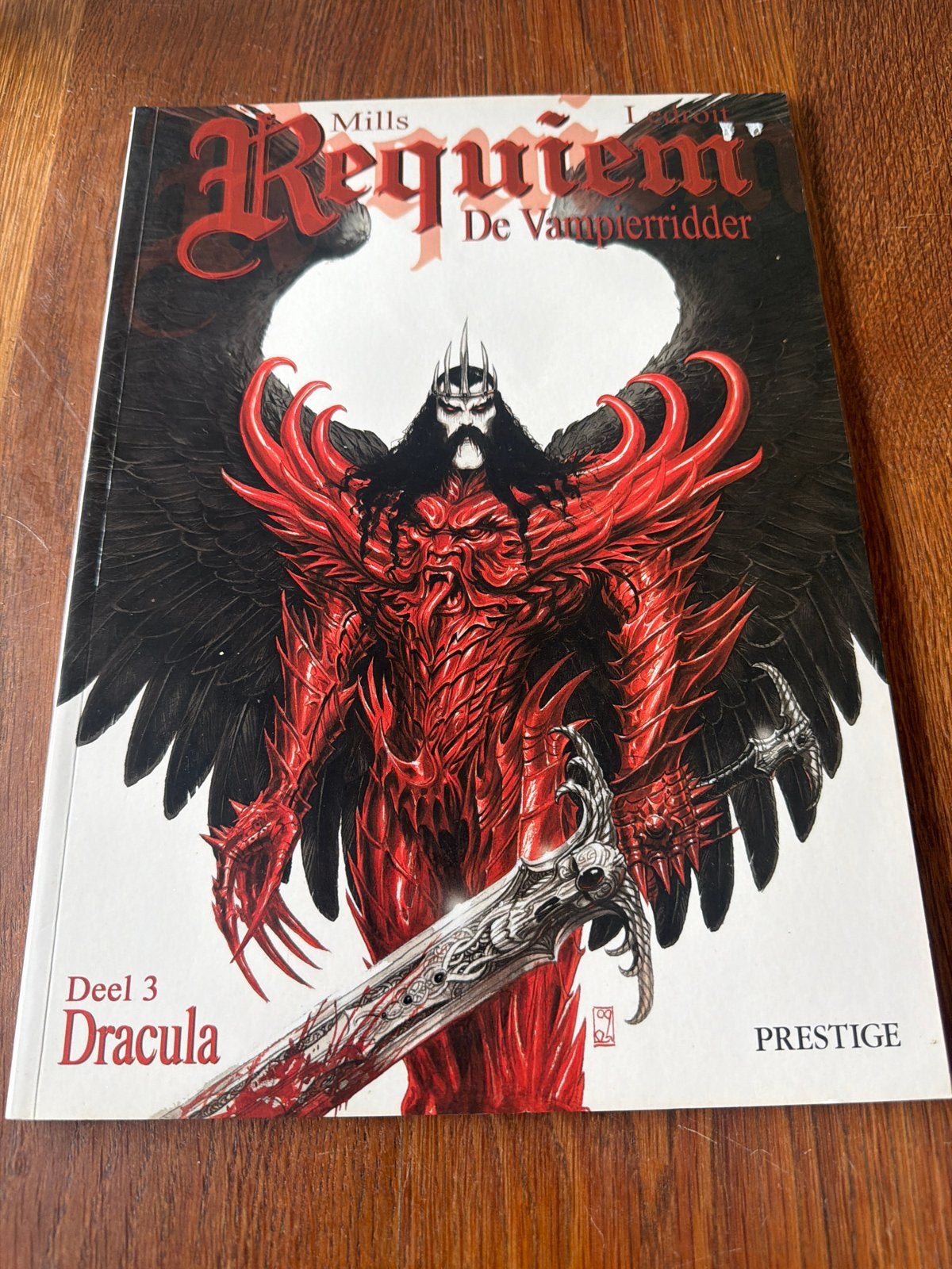 Requiem De Vampierridder Deel 3 Dracula Stripboek, Boeken, Stripboeken, Eén stripboek, Ophalen, Zo goed als nieuw