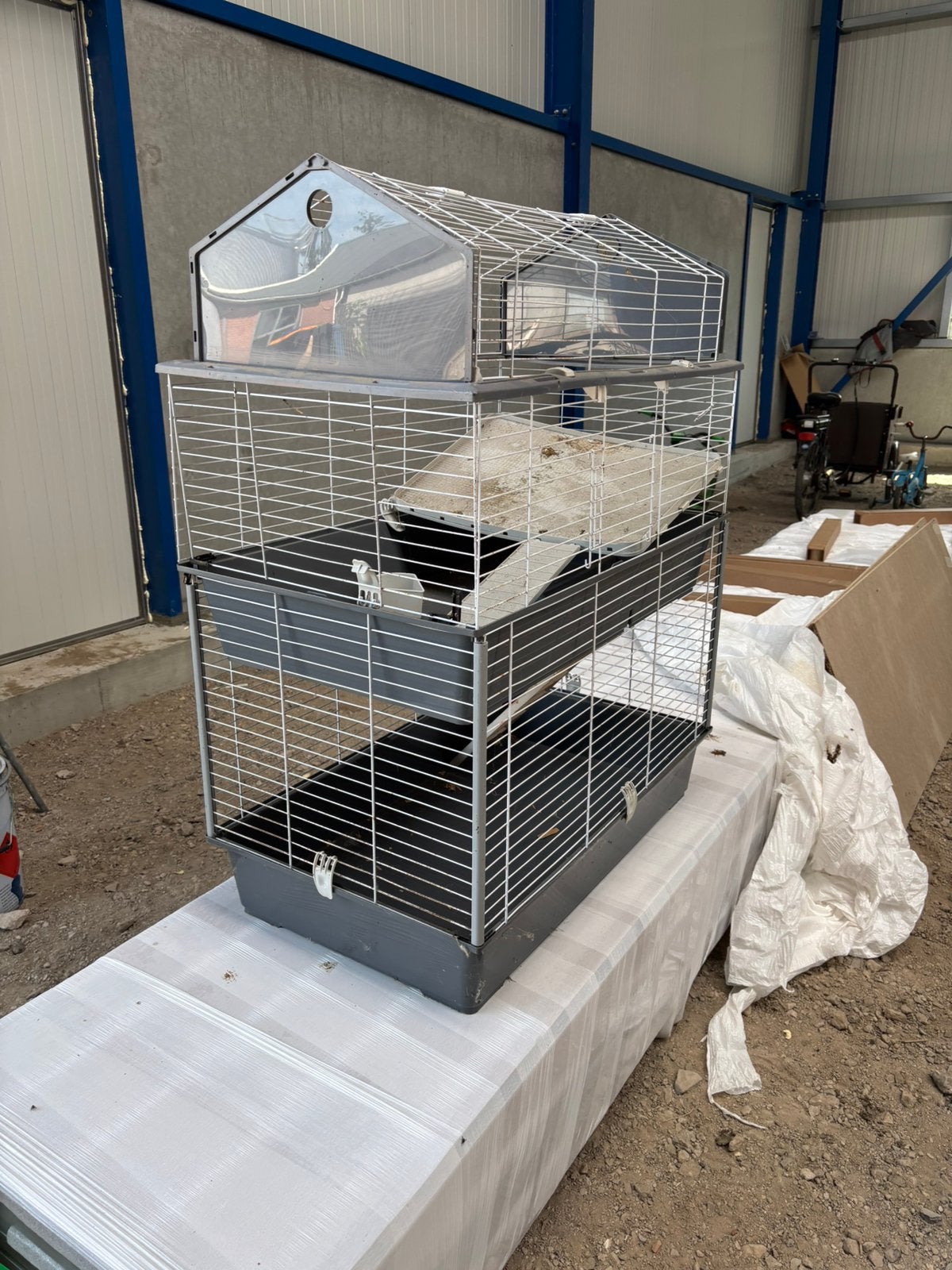 Konijnen hok / cavia teab, Dieren en Toebehoren, Knaagdieren en Konijnen | Hokken en Kooien, Zo goed als nieuw, Hok, 75 tot 110 cm