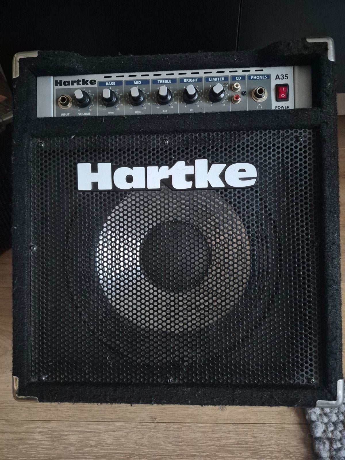 Hartke A35 Basgitaarversterker - 35 Watt Combo, Ophalen