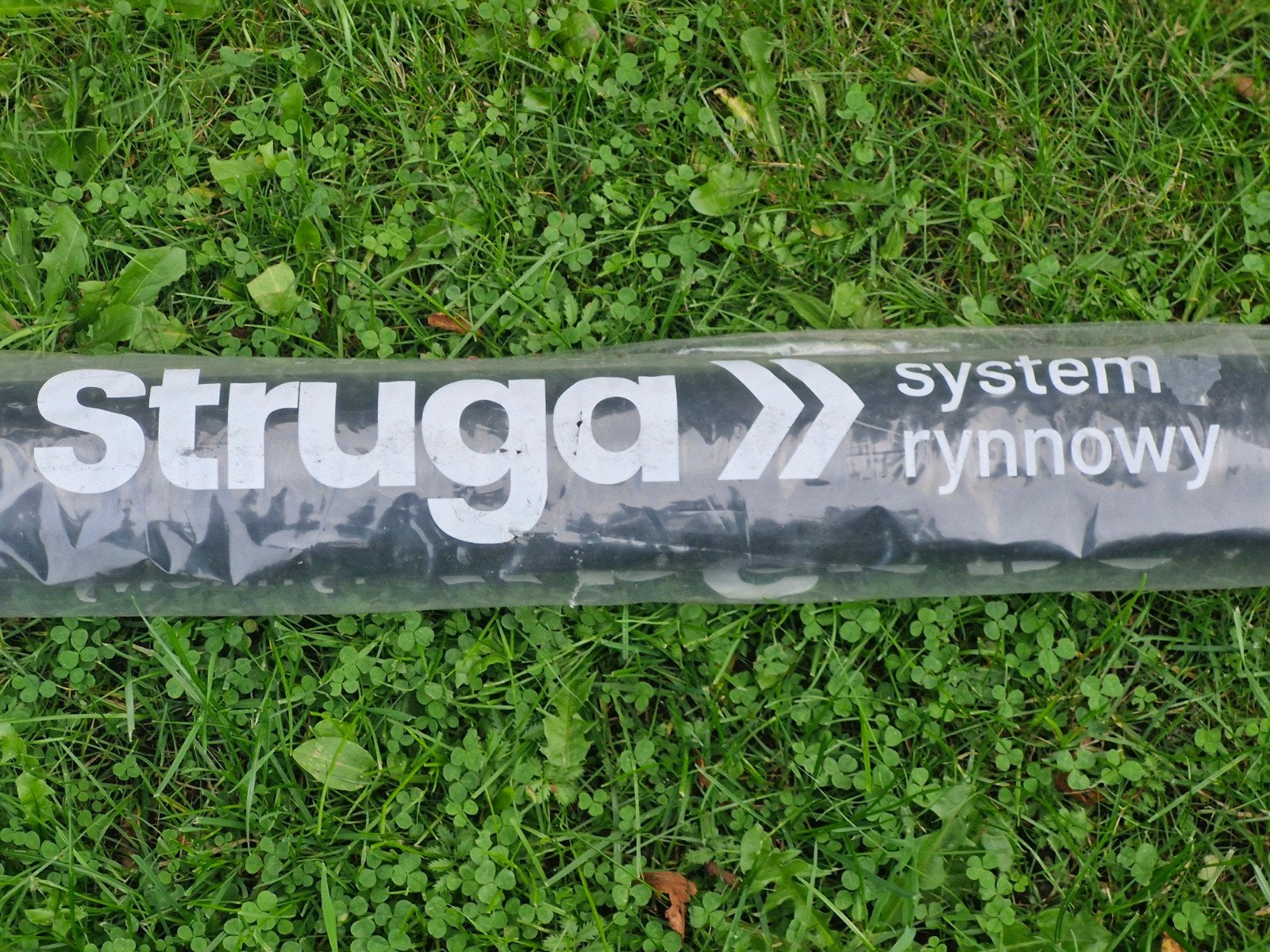 Struga regenpijp, Ophalen, Nieuw