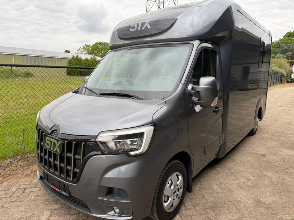 Renault STX 2 paards 2024, Dieren en Toebehoren, Paarden en Pony's | Trailers en Aanhangwagens, Ophalen, Zo goed als nieuw, Aluminium