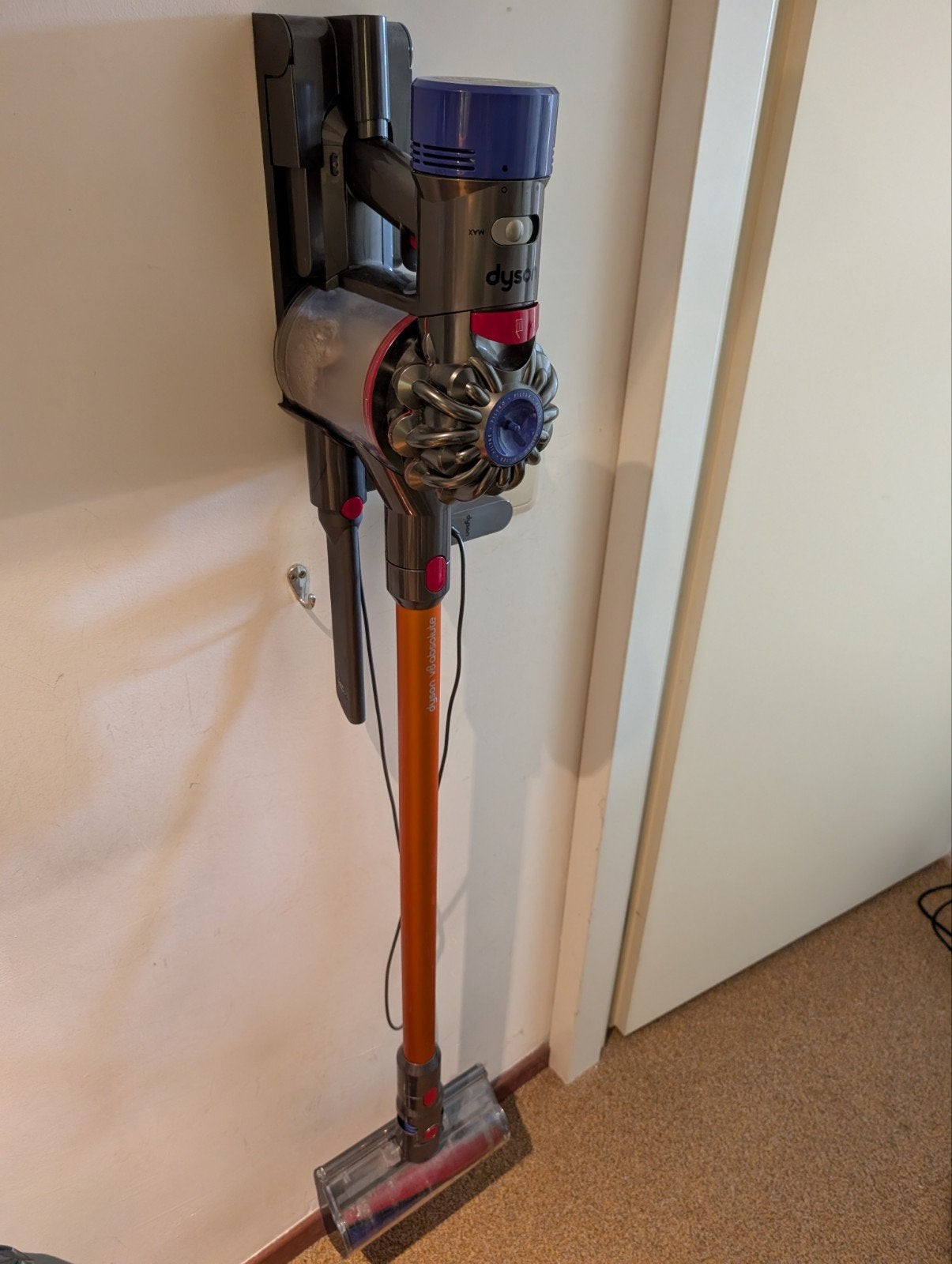 Dyson V8 Absolute steelstofzuiger