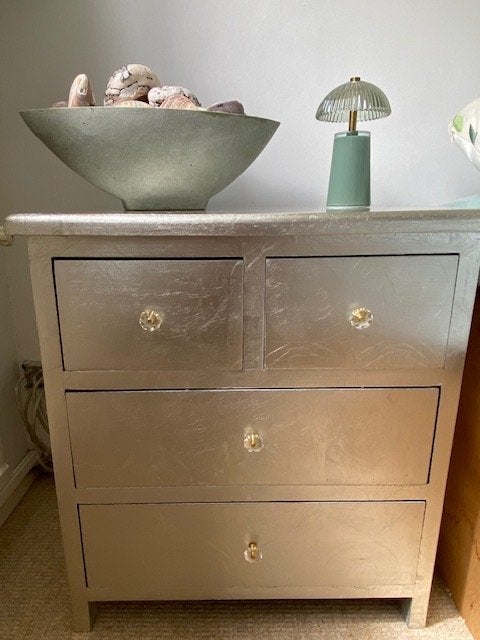 Zilveren kastje voor meisjeskamer, Huis en Inrichting, Kasten | Ladekasten, Ophalen, Vintage, 50 tot 100 cm, Zo goed als nieuw