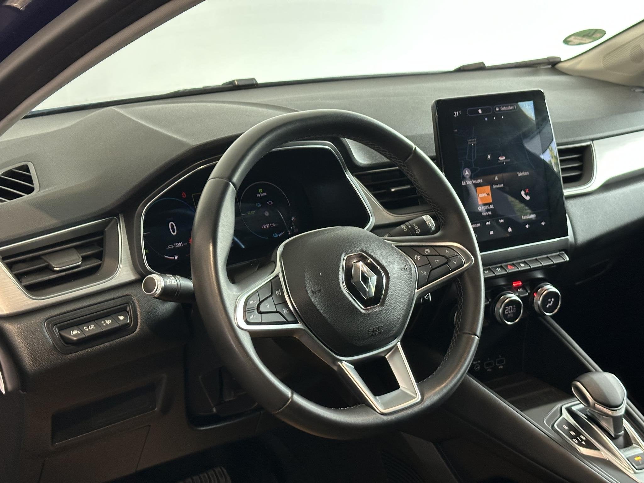 Renault Captur 1.6 E-Tech Plug-in Hybrid 160 Intens DEALERON, Auto's, Dealer onderhouden, Stof, Gebruikt, 4 cilinders