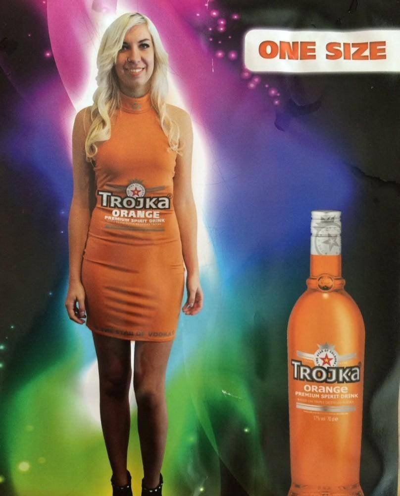 Trojka jurkjes (2 stuks) ideaal voor elk leuk feestje, Ophalen of Verzenden, Nieuw
