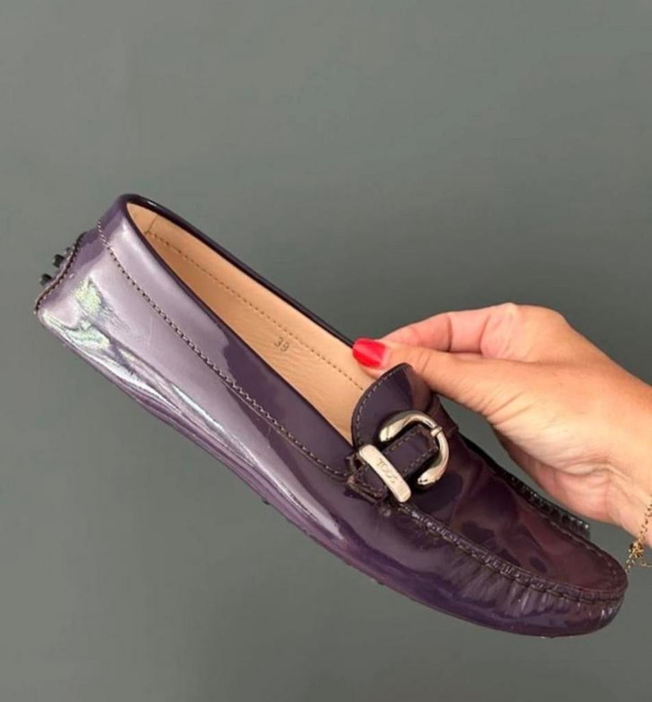 Tod's Loafers Maat 39 Lakleer Paars, Kleding | Dames, Schoenen, Overige kleuren, Ophalen of Verzenden, Zo goed als nieuw, Brunello Cucinelli