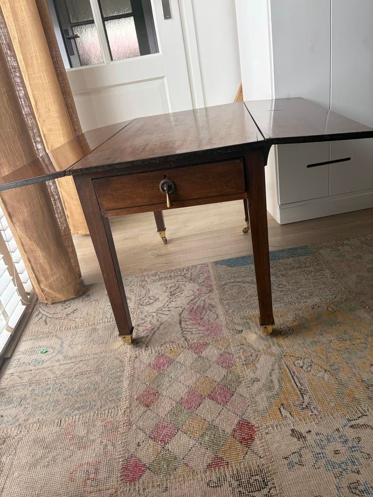 Oud Engelse sidetable - In breedte verstelbaar met wieltjes, Ophalen of Verzenden