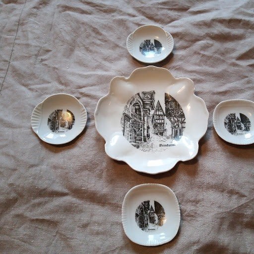 Servies Bonbon schaal Merk Bavaria, Ophalen, Aardewerk, Overige stijlen, Schaal of Schalen