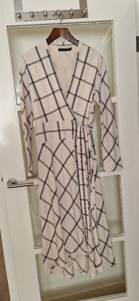 Wikkel jurk Karen Millen 42, Karen Millen, Meerkleurig, Maat 42/44 (L), Ophalen of Verzenden