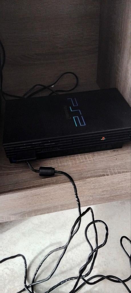 playstation 2 console, Gebruikt, Ophalen of Verzenden, Met 3 controllers of meer, Phat