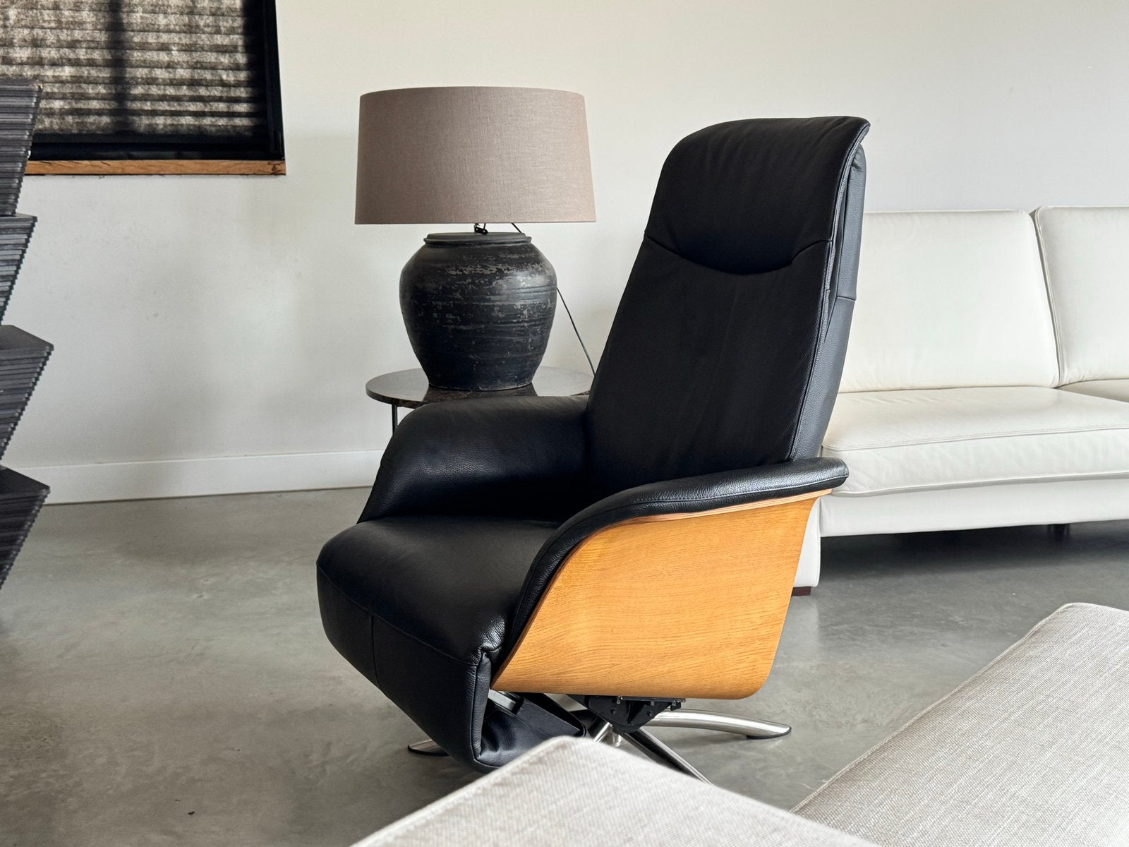 Conform Time Out Relaxfauteuil | Zwart Leer | Als Nieuw, X, Leer, Ophalen of Verzenden, Zo goed als nieuw