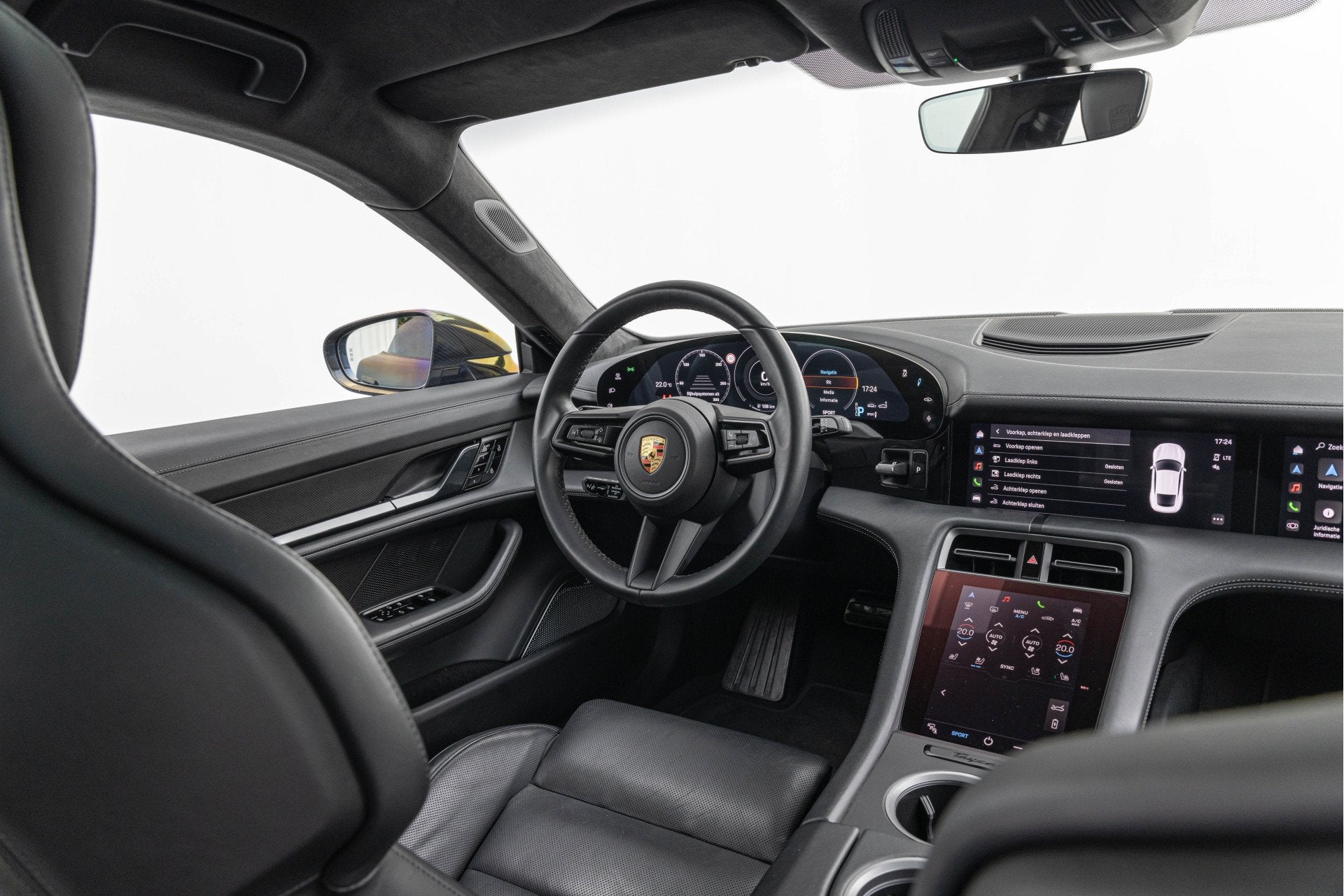 Porsche Taycan Turbo 680pk 93 kWh Keramisch Sport-Design Pan, Auto's, Gebruikt, Verblindingsvrij grootlicht, 4 stoelen, 93 kWh