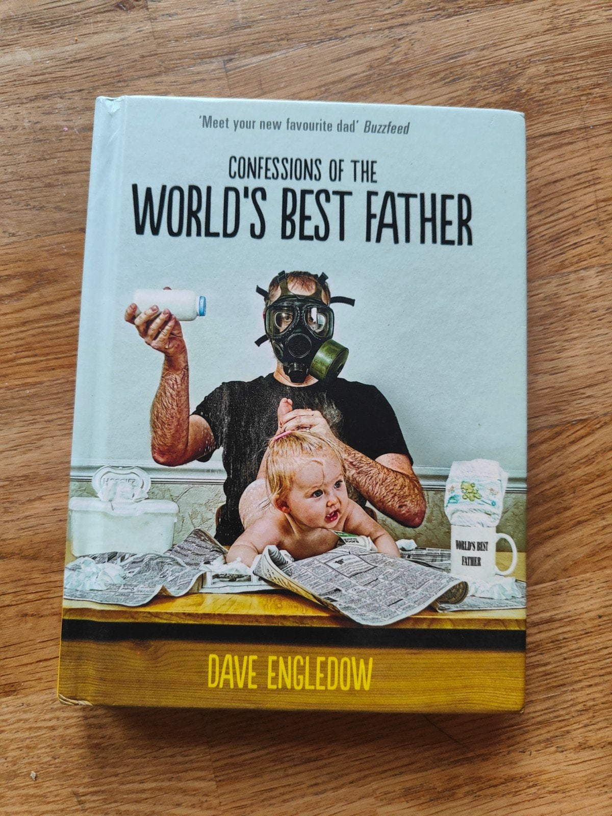 Engels boek confessions of the world's best father, Ophalen of Verzenden, Zo goed als nieuw, Overige typen