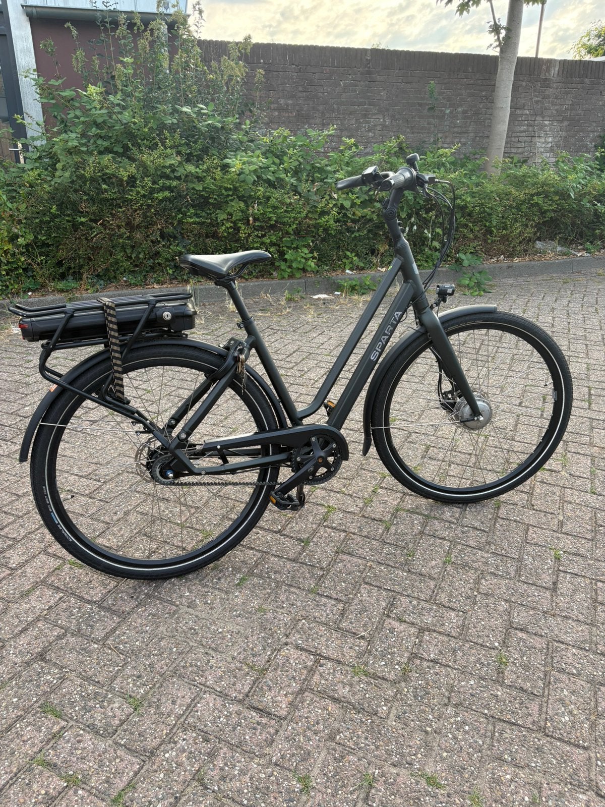 Bijna nieuwe elektrische Sparta C-Ready Energy F7E Belt, Fietsen en Brommers, Ophalen, Zo goed als nieuw, Sparta