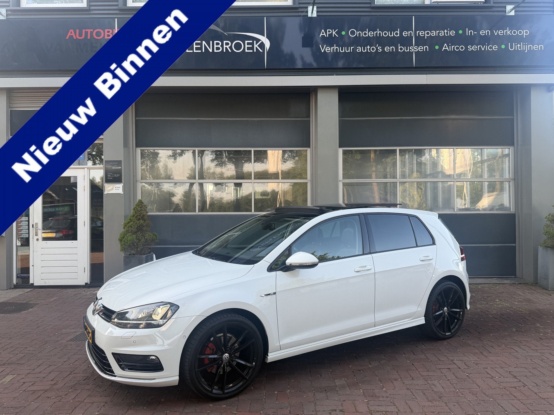 Volkswagen Golf 1.4 TSI Highline Panodak,18Inch,Navi,Cruise, Euro 5, Gebruikt, Zwart, 4 cilinders