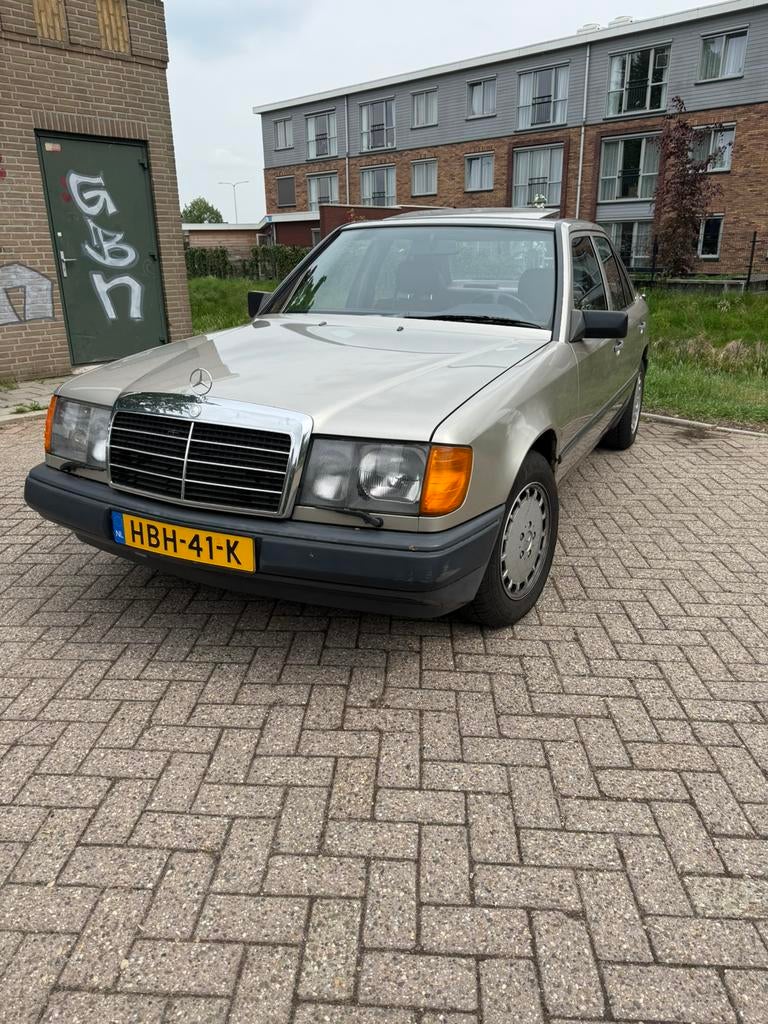 Mercedes-Benz Mercedes 1987 Grijs, Automaat, Overige kleuren, Vierwielaandrijving, Particulier