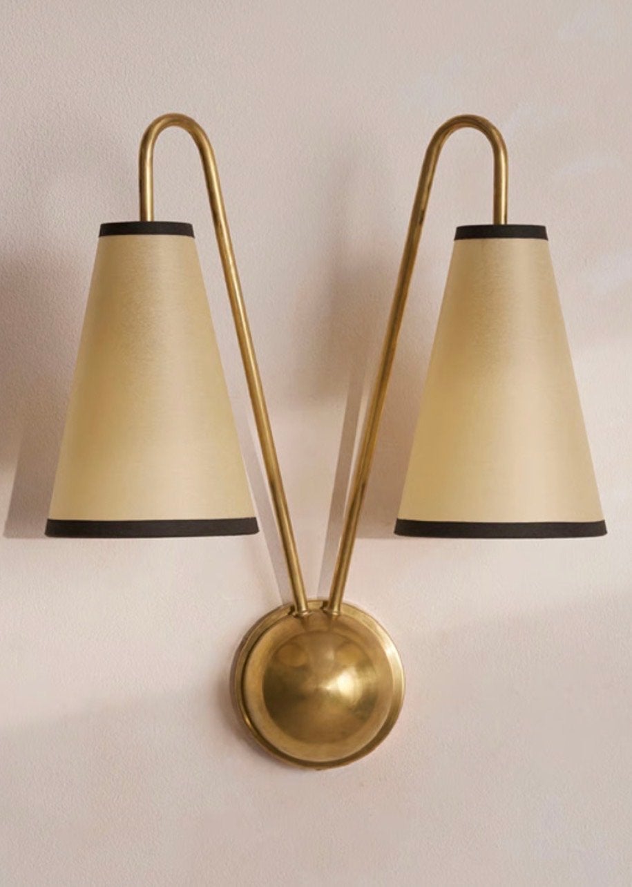 Nieuwe Soho Home Clarke wandlamp - Messing, 44x37x15cm, Ophalen, Nieuw, Metaal, Wandlamp