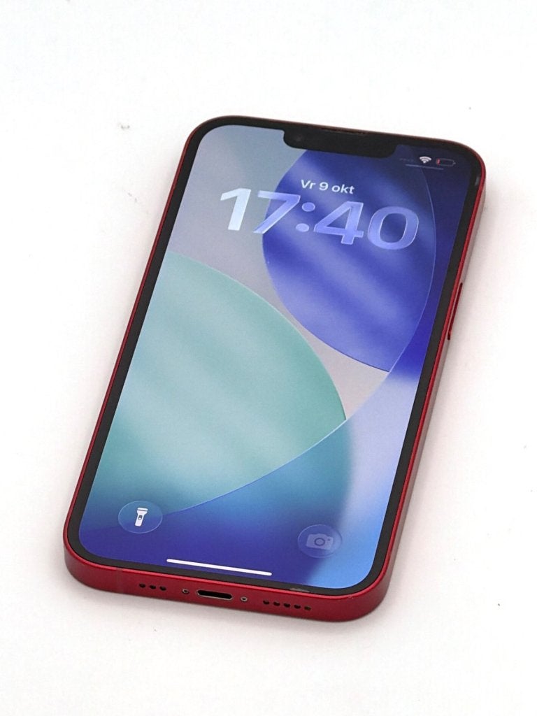 Zeer Nette iPhone 13 Red 128GB, met 100% batterijconditie!, Apple, ., IPhone 13, Ophalen of Verzenden