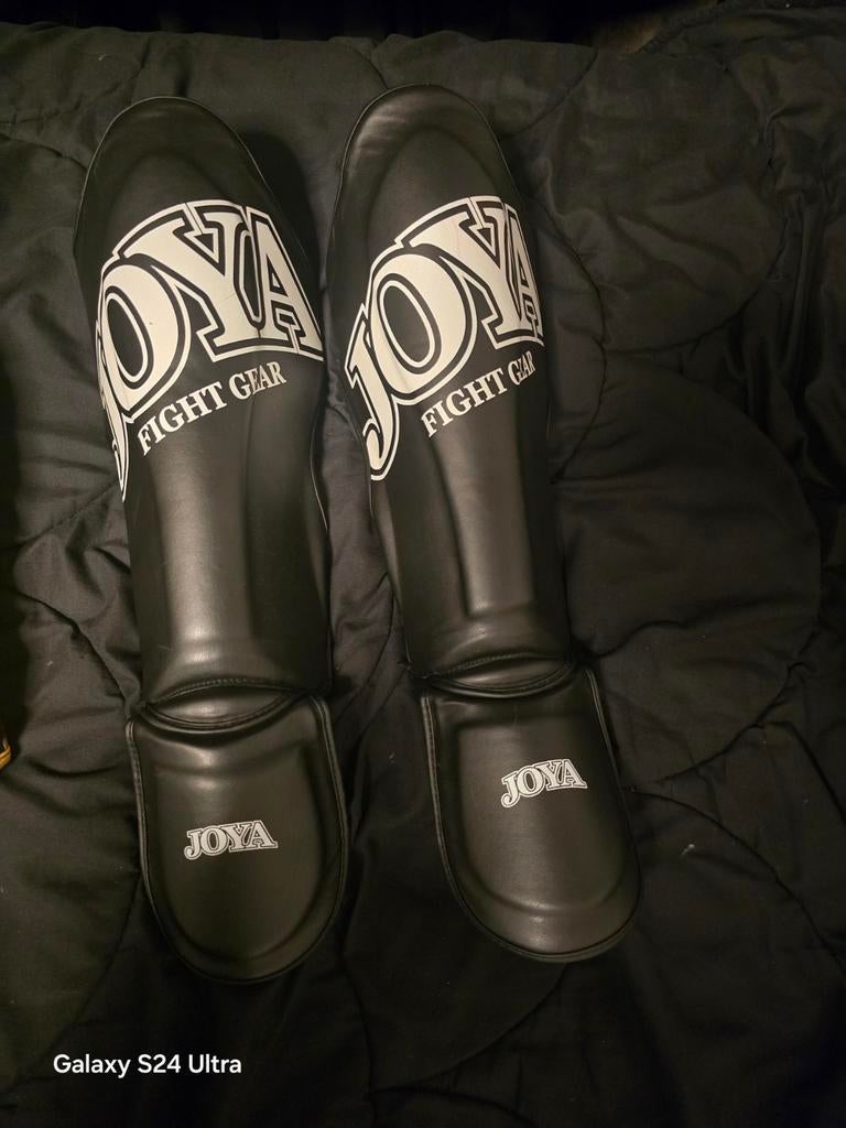 Joya Fight Gear scheenbeschermers, Ophalen of Verzenden, Gebruikt, Vechtsportbescherming