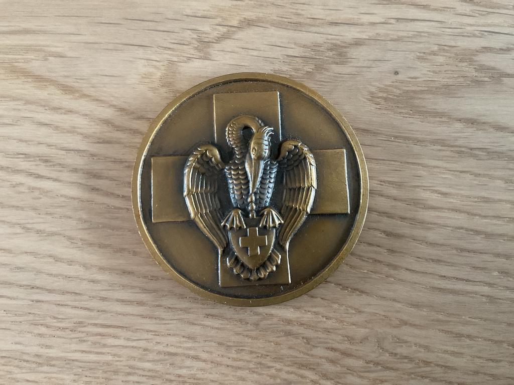 Belgisch Rode Kruis Medaille - Erkentelijkheid Bloedgevers, Postzegels en Munten, Penningen en Medailles, Ophalen of Verzenden