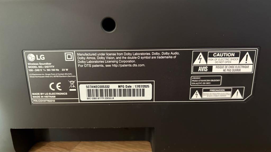 LG DS77TY Soundbar met draadloze subwoofer en Dolby Atmos, Soundbar, 70 watt of meer, Zo goed als nieuw, Overige spelers