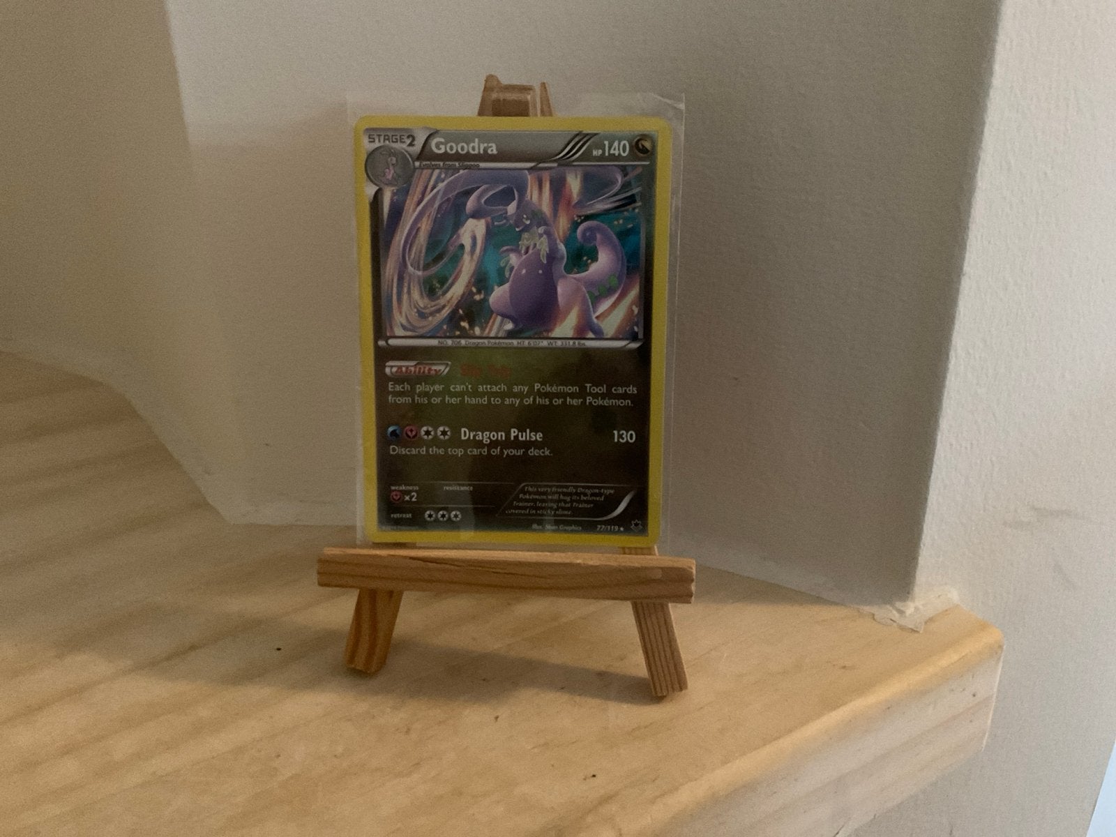 Goodra Holo Pokémon Kaart - Uitstekende Staat, Ophalen of Verzenden, Zo goed als nieuw, Losse kaart, Foil
