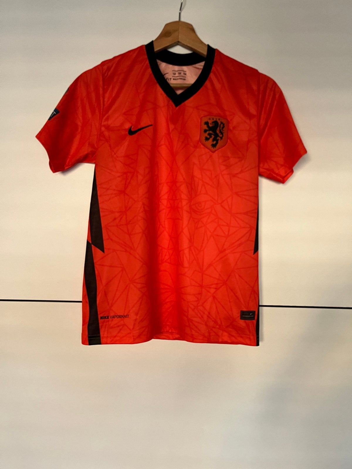 Oranje Nike Voetbalshirt Maat 164, Sport en Fitness, Voetbal, Maat XS of kleiner, Ophalen of Verzenden, Zo goed als nieuw, Shirt