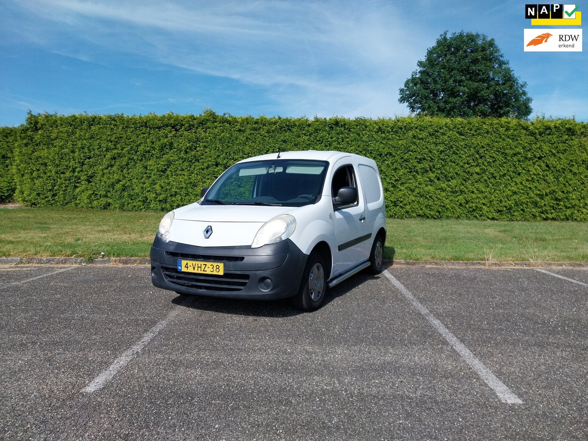 Renault Kangoo Express 1.5 dCi 90 Express Compact Comfort, Auto's, Bestelauto's, Voorwielaandrijving, Gebruikt, 621 kg, 4 cilinders