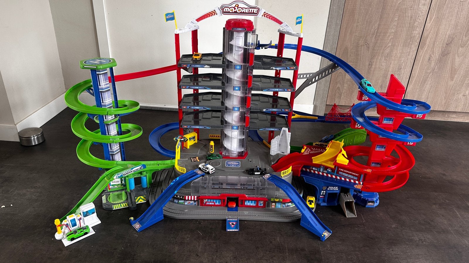 Majorette Super City Garage - Grote Parkeergarage Speelset, Ophalen, Gebruikt