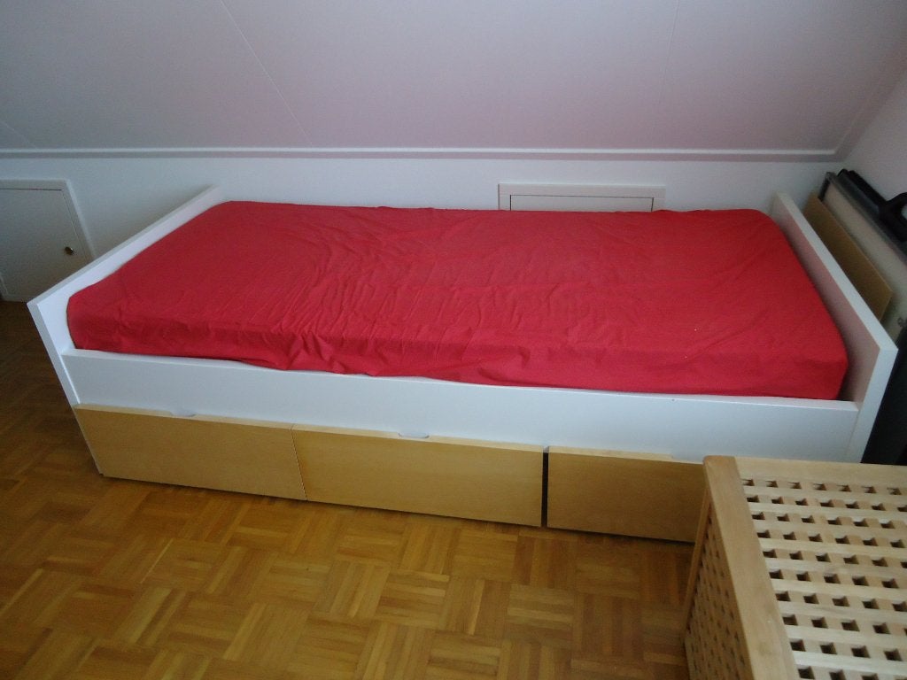 bed met bijpassende kast, Ophalen, 100 cm, Eenpersoons, Bruin