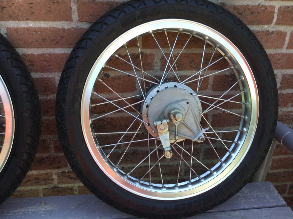 Twee wielen(voor en achter) voor Honda CB 50., Fietsen en Brommers, Brommeronderdelen | Oldtimers, Ophalen, Zo goed als nieuw