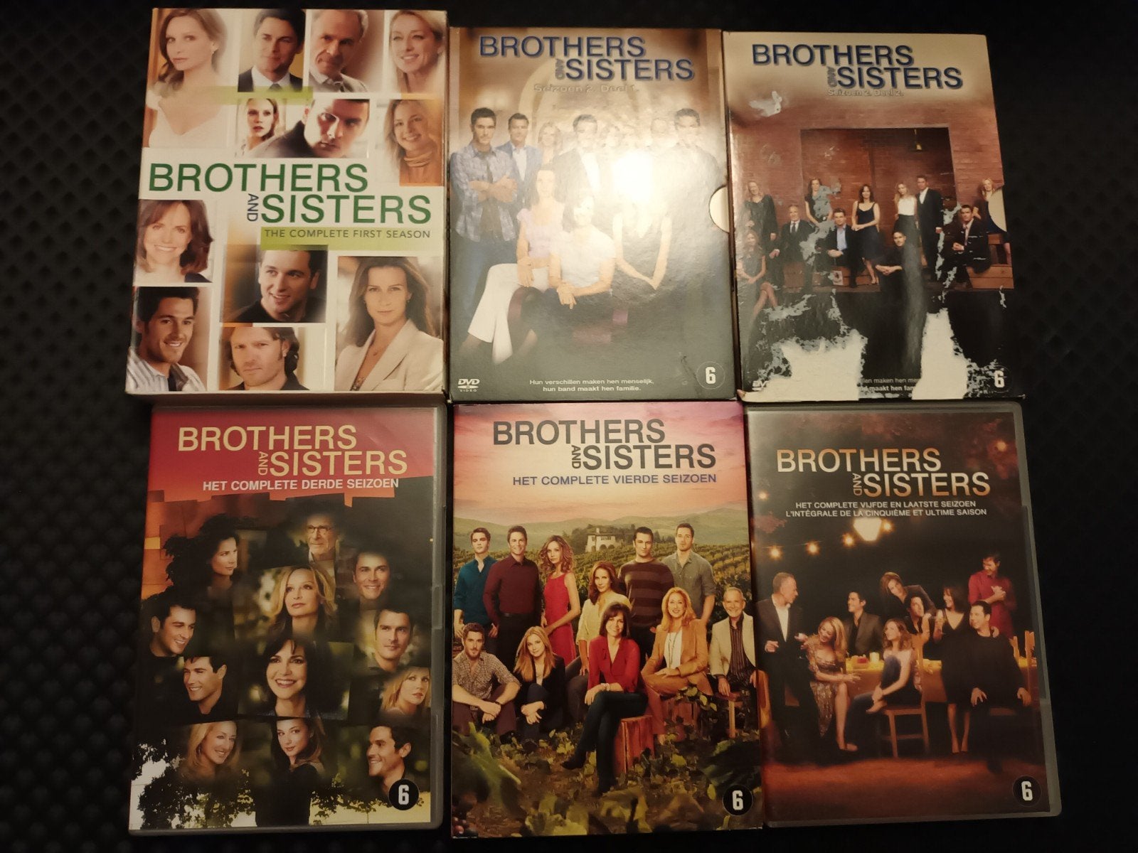 Dvd complete reeks Brothers en Sisters, Cd's en Dvd's, Dvd's | Tv en Series, Alle leeftijden, Ophalen of Verzenden, Zo goed als nieuw