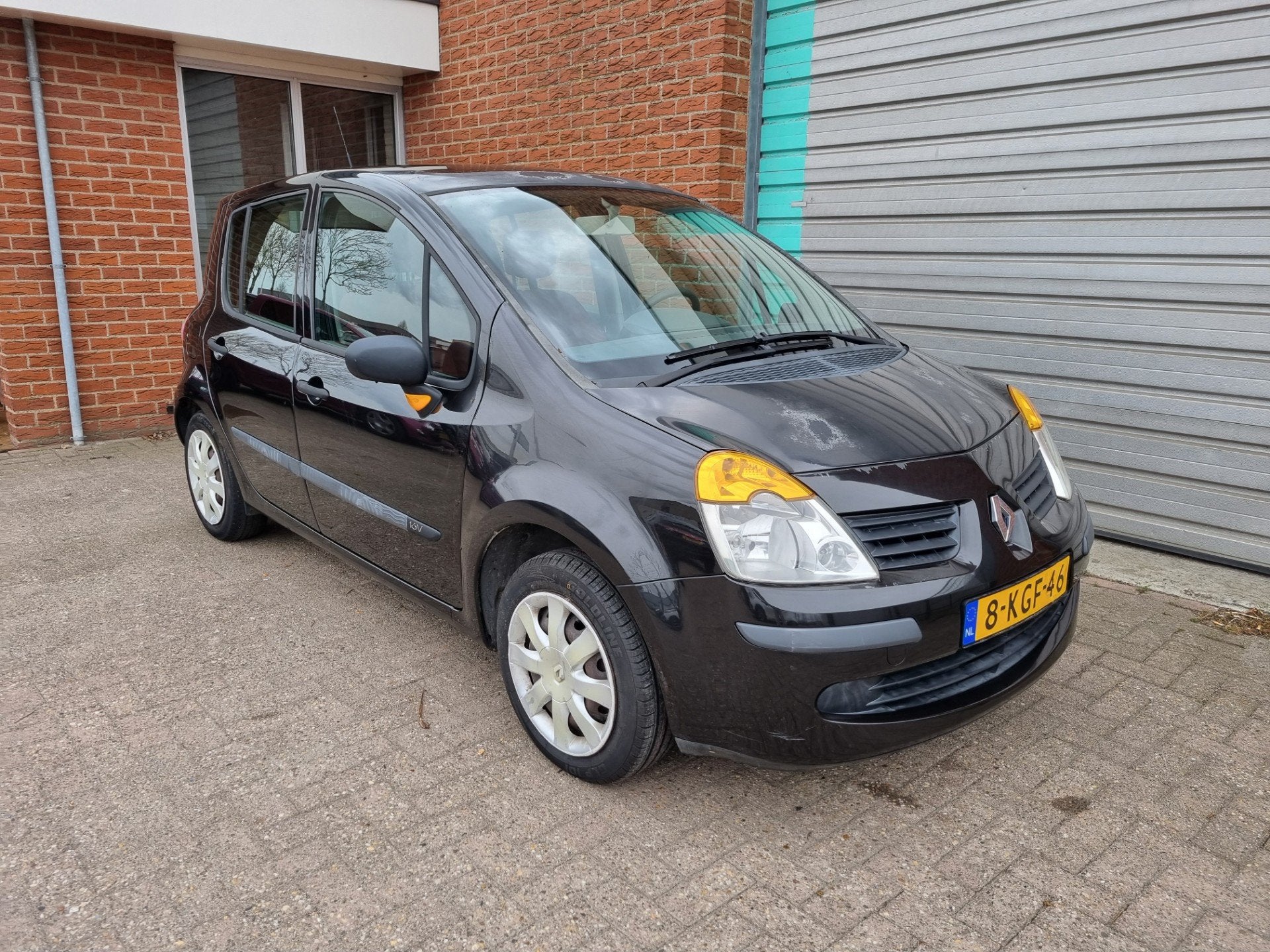 Renault Modus 1.2-16V Authentique Comfort Bj:2005, Voorwielaandrijving, Gebruikt, 4 cilinders, 1095 kg