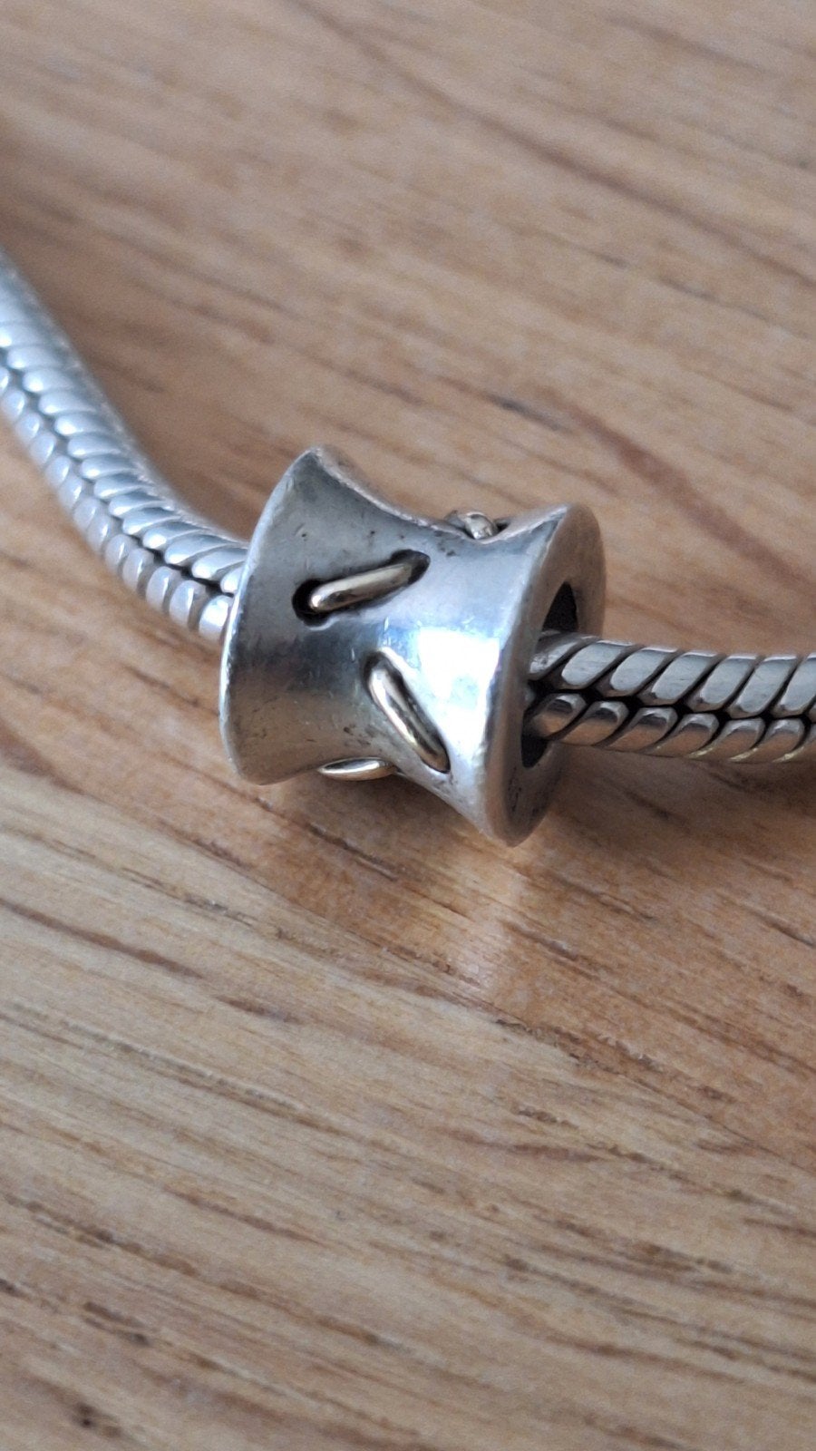 Pandora zilveren bedel met goud voor armband of ketting, Sieraden, Tassen en Uiterlijk, Bedels, Ophalen of Verzenden, Zo goed als nieuw