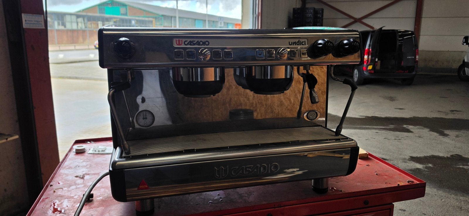 Casadio Undici A2 Espresso Apparaat - Professioneel, Gebruikt, Espresso apparaat, 10 kopjes of meer, Gemalen koffie