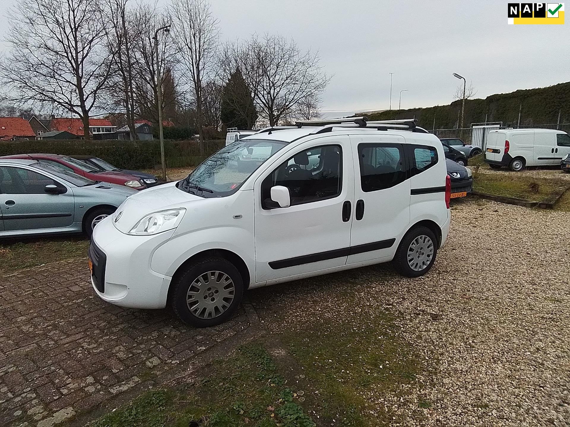 Fiat Qubo 1.4 Nat.Pow. Actual op CNG GAS OF AARDGAS.AIRCO/ L, Voorwielaandrijving, Euro 5, Gebruikt, Zwart