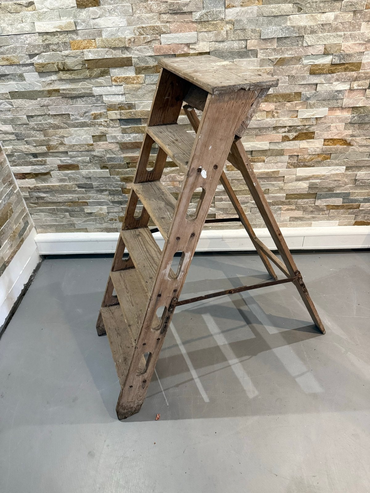Vintage houten trapje - Decoratief en functioneel, Ophalen, Gebruikt, ., Minder dan 2 meter