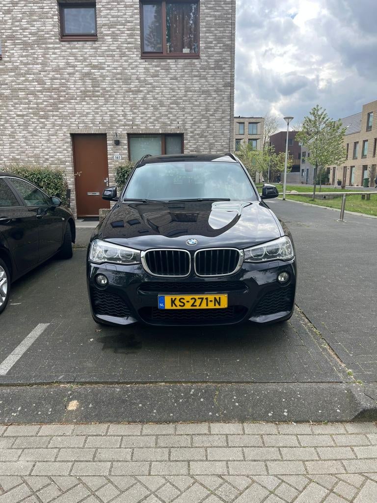 BMW X3 2.0i Sdrive AUT 2016 Zwart M-Sport, Auto's, Euro 5, Achterwielaandrijving, Zwart, 1655 kg