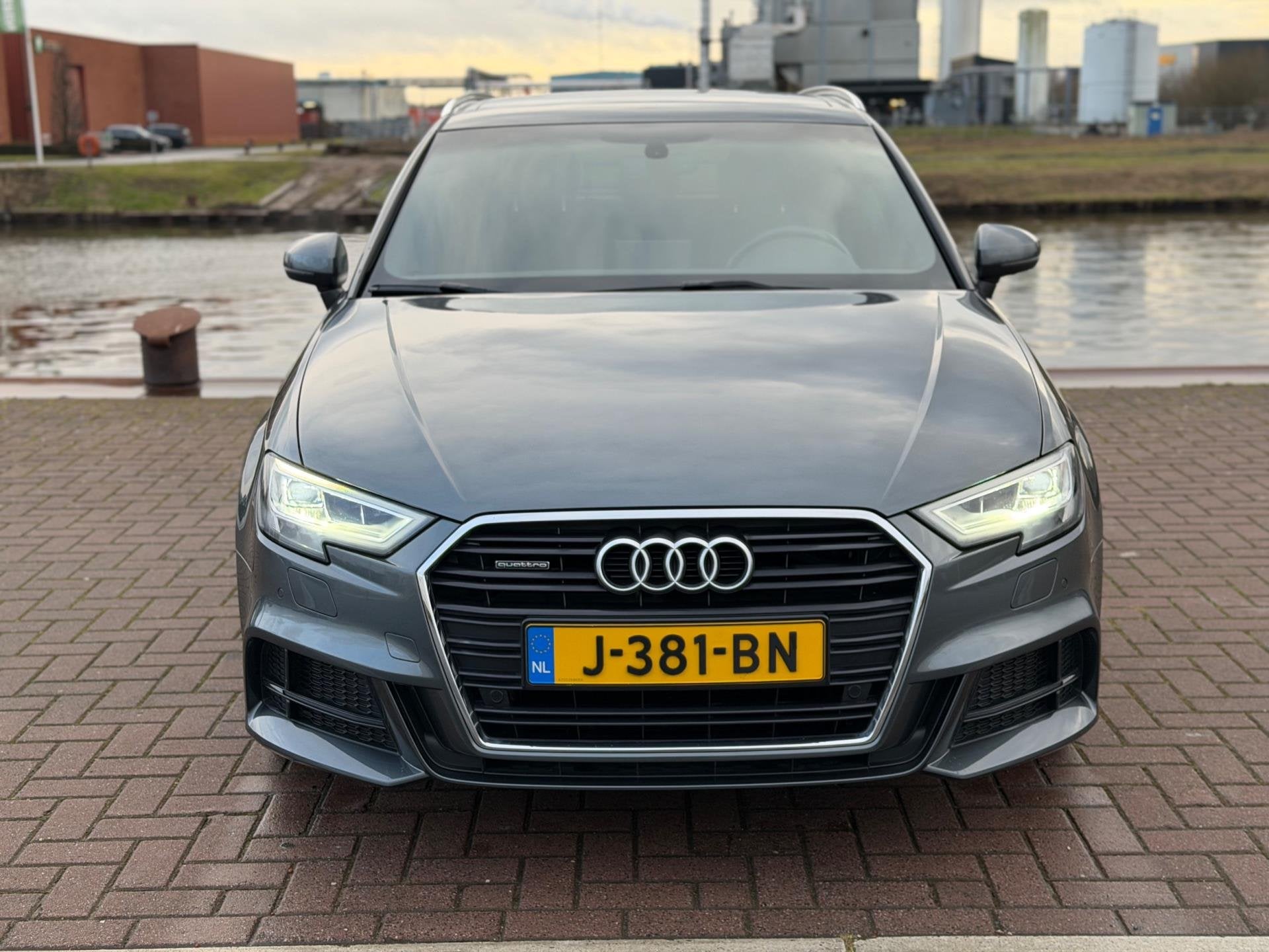 Audi A3 Sportback 40 TFSI quattro Advance Sport Pano S Line, Auto's, Audi, Gebruikt, Euro 6, 1984 cc, Origineel Nederlands