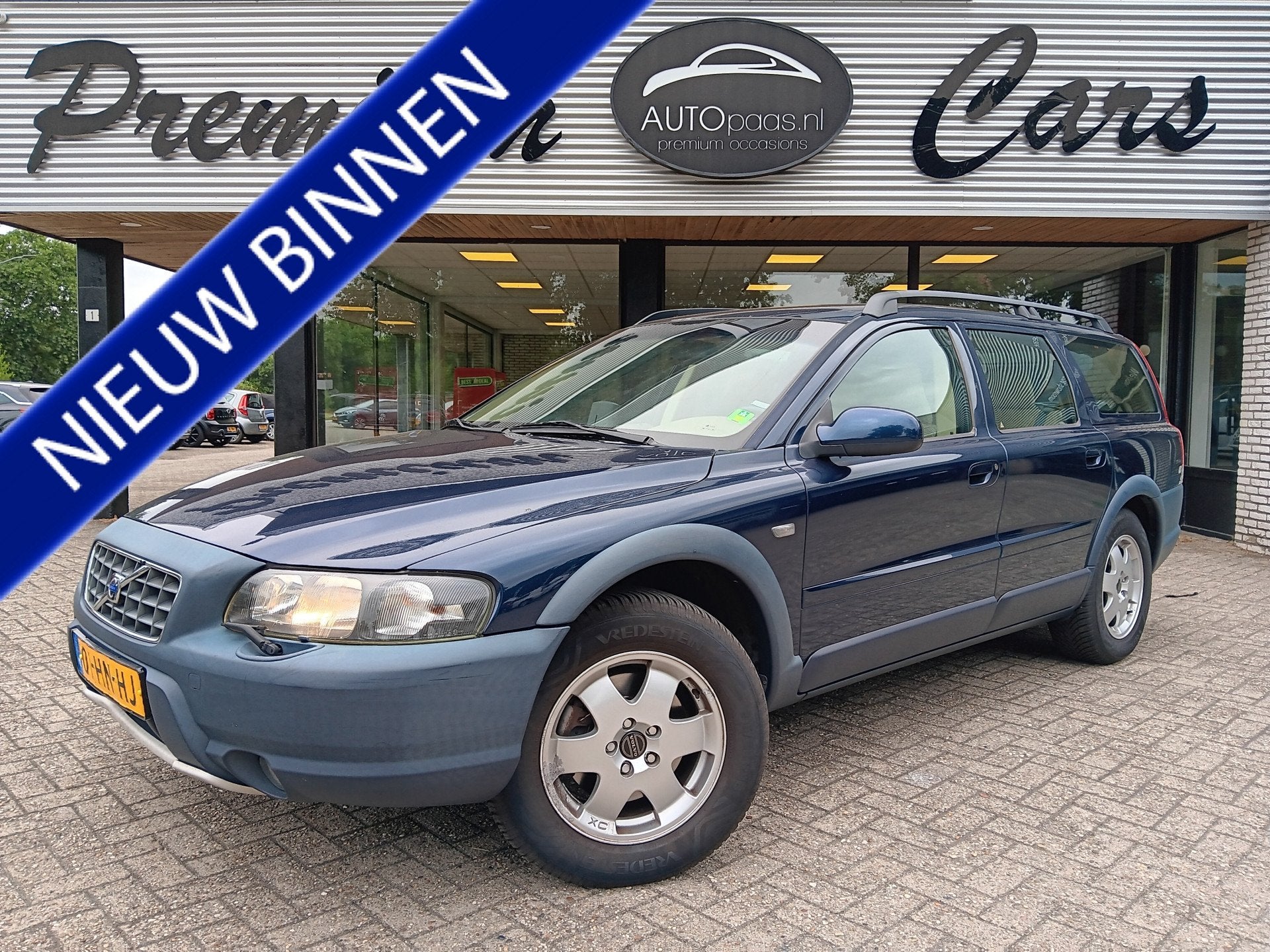 Volvo V70 Cross Country 2.4 T Ocean Race ZEER MOOI en Goed., Automaat, Beige, 2435 cc, Vierwielaandrijving
