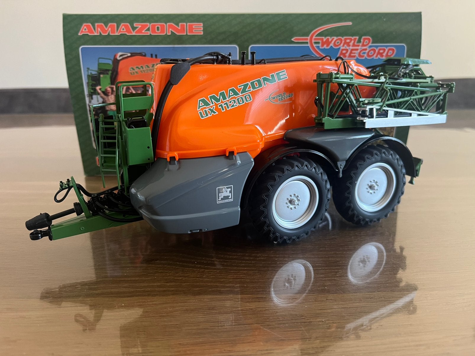 Amazone UX 11200 veldspuit Wiking Limited edition Nieuw, Ophalen of Verzenden, Nieuw, Tractor of Landbouw, Overige merken