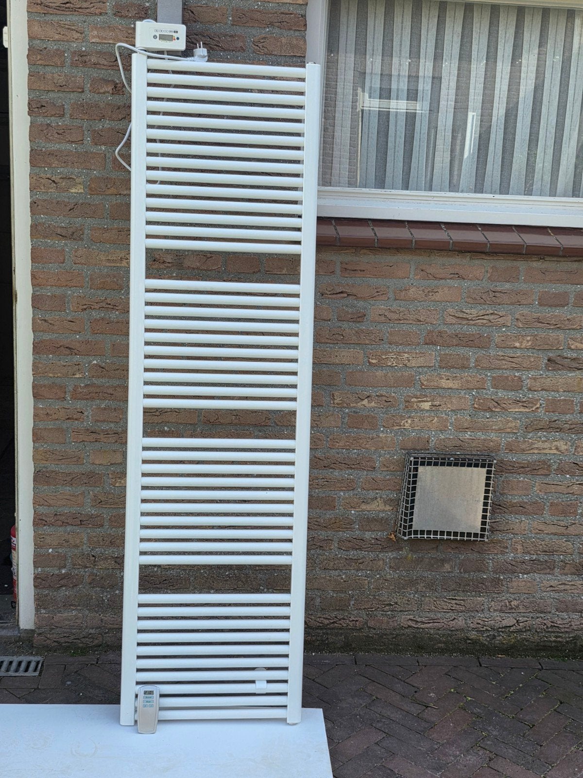 Instamat Base EL Elektrische Handdoekradiator 1850x500, Radiator, Minder dan 60 cm, Ophalen of Verzenden, Zo goed als nieuw