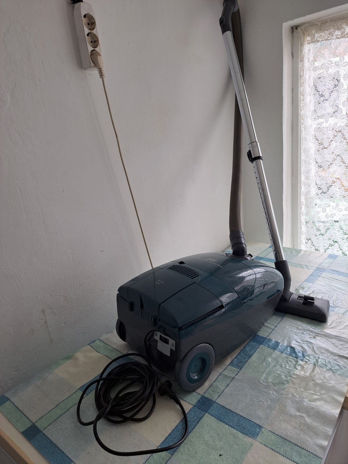 HOLLAND ELECTRO Fury 1200 W Stofzuiger, Ophalen of Verzenden, Gebruikt
